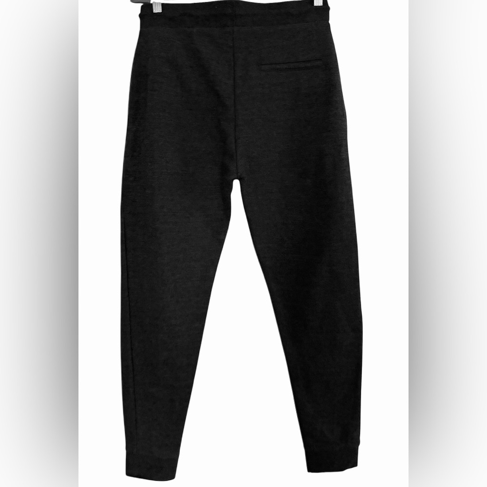 Zara Men’s Cotton Knit Jogger in Charcoal Gray
Size US Medium - Picture 2 of 4